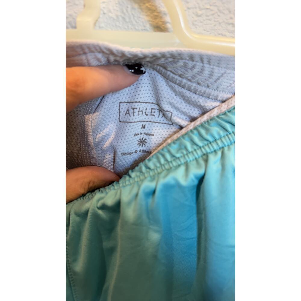 Athleta Women M Athletic Shorts Blue White Classic Fit Relaxed Style - Picture 2 of 4